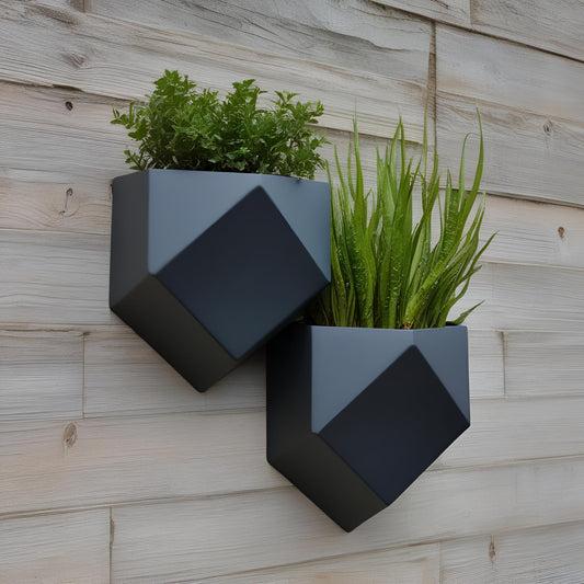 Modern Low Poly Design planter set